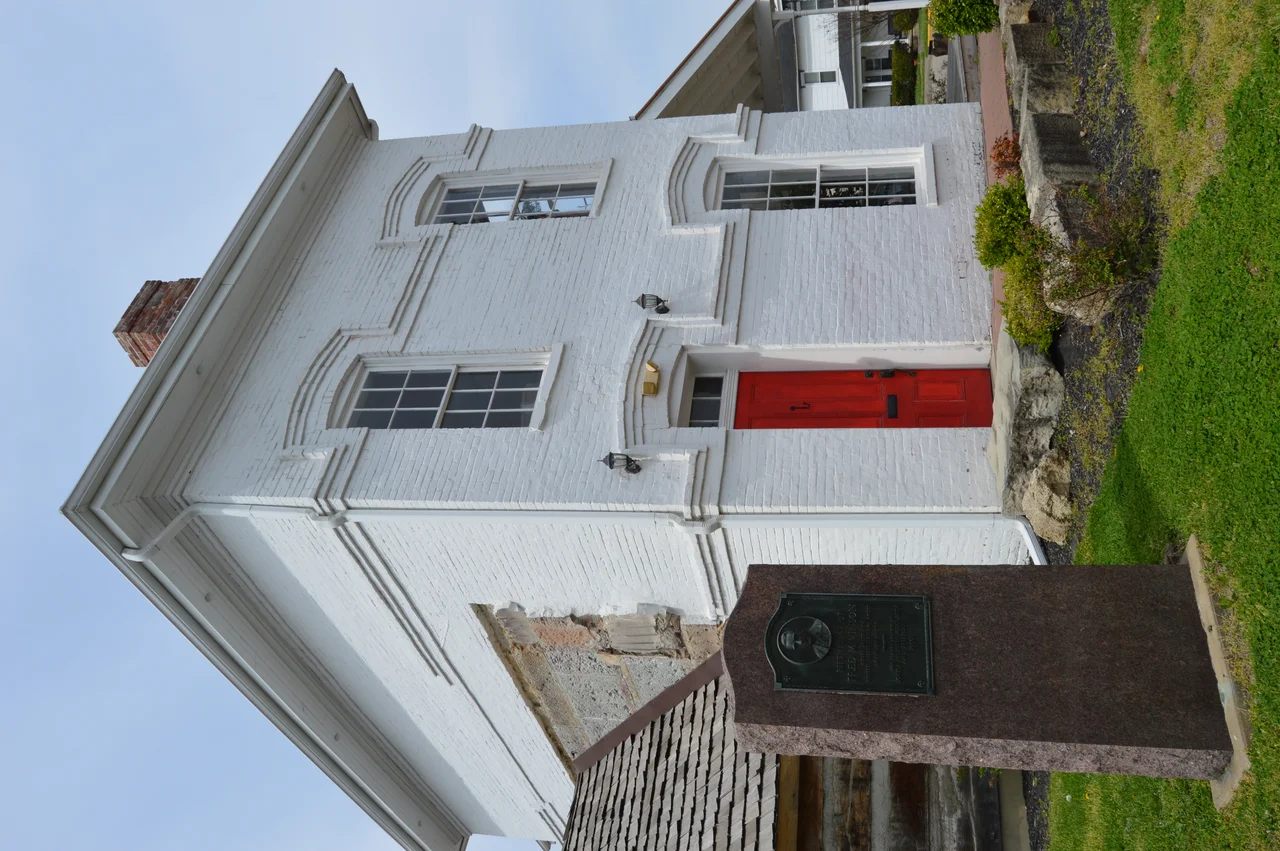Front of the Fred M. Vinson Birthplace, located on the northwestern corner of the junction of Madison Street (Kentucky Route 3) and Vinson Avenue in Louisa, Kentucky, United States. Built in 1889 and the childhood home of Fred M. Vinson, Chief Justice of the United States, it is listed on the National Register of Historic Places.